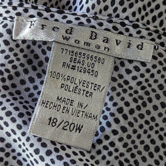 Fred David 18W/20W white with black dots cowl neck short sleeve blouse - Picture 5 of 7